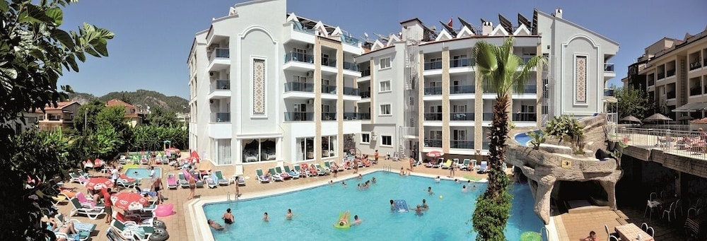 Epic Hotel photo5