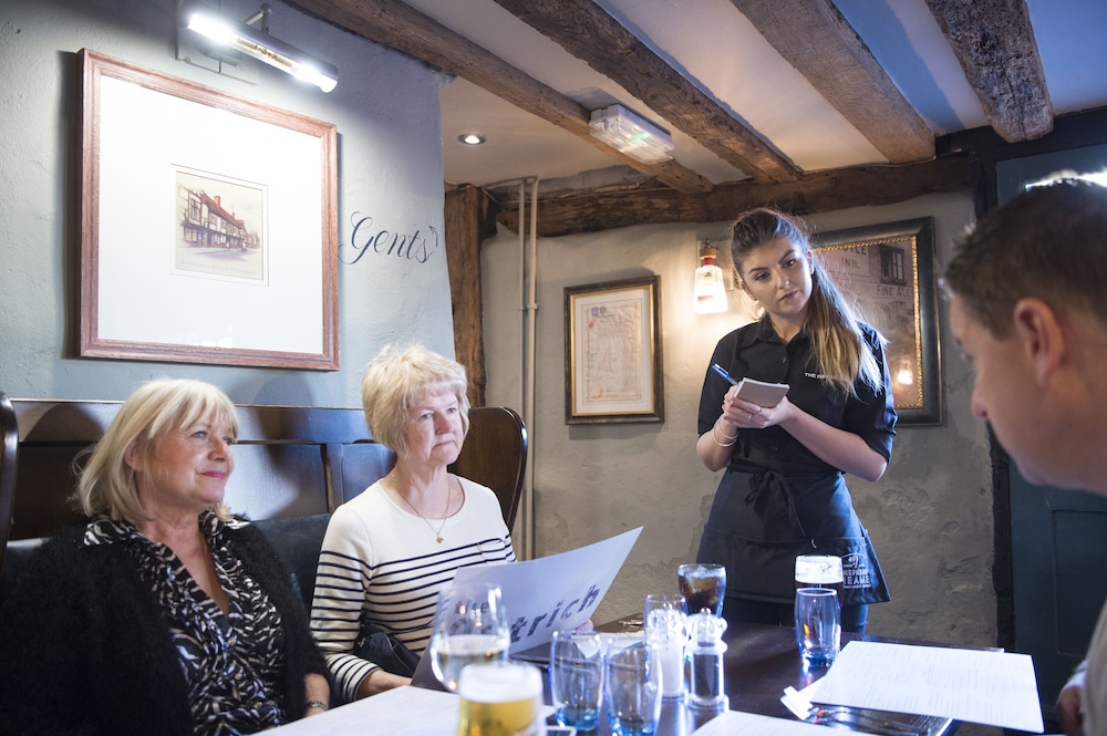 The Ostrich Inn 12/50