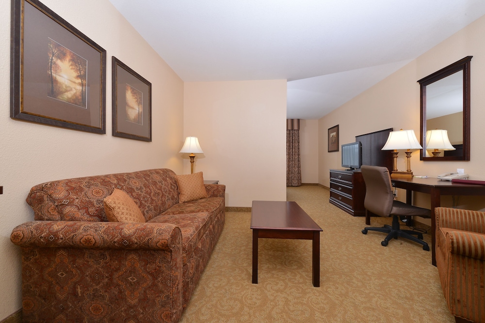 Comfort Inn and Suites McMinnville Wine Country 18/35