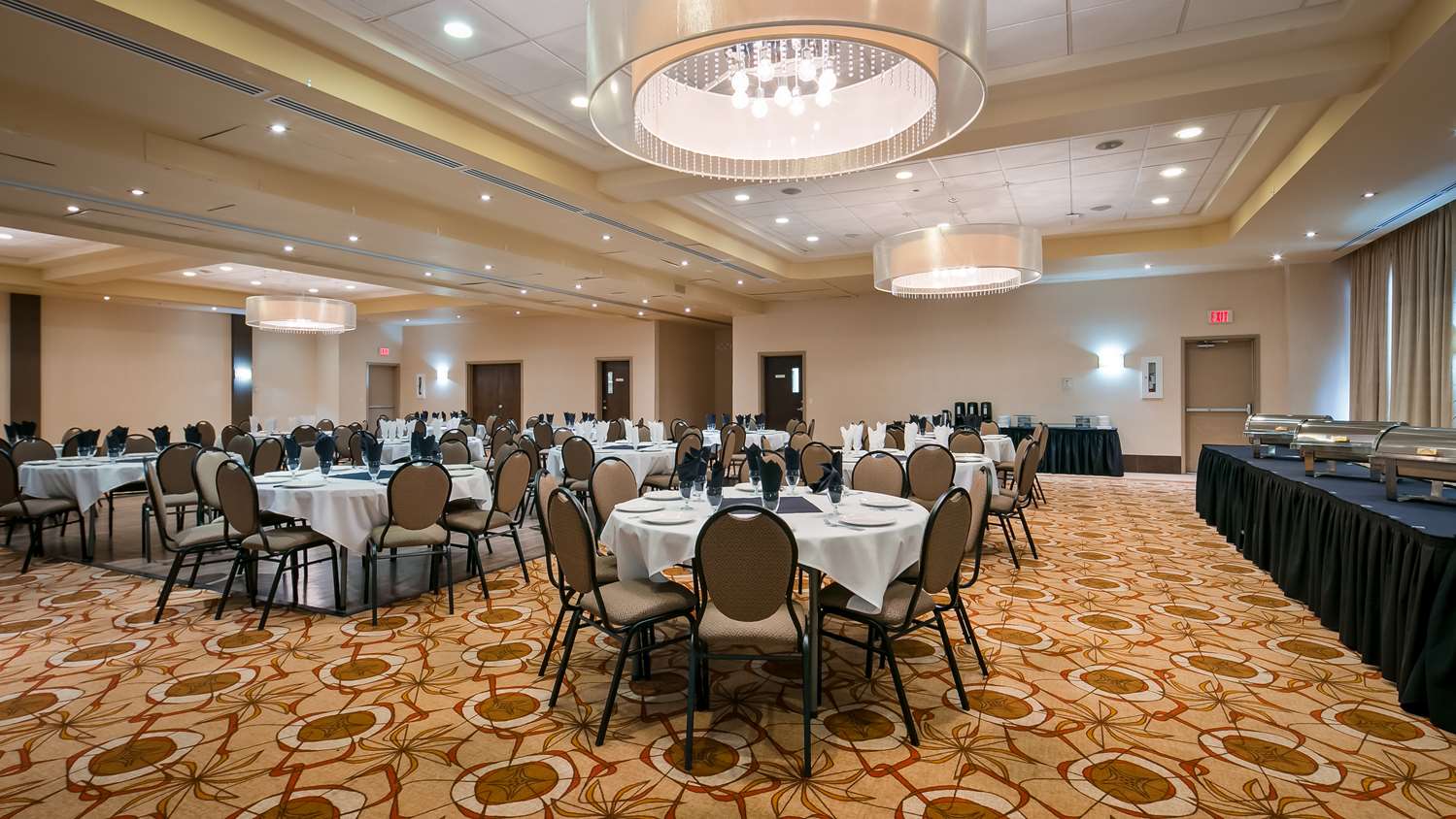 Best Western Sunrise Inn and Suites 16/21