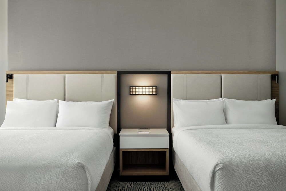 Springhill Suites By Marriott Troy Dayton 5/19