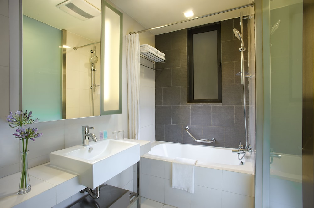 Citadines Xinghai Suzhou 14/43