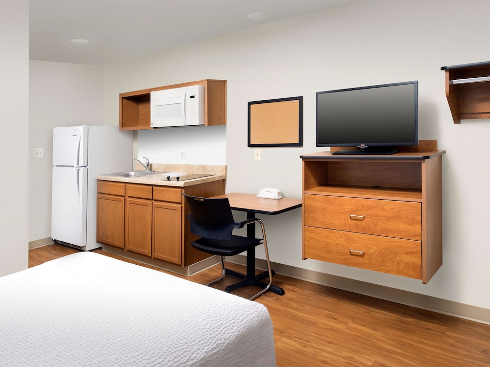 Extended Stay America Select Suites - Jacksonville - North 28/42
