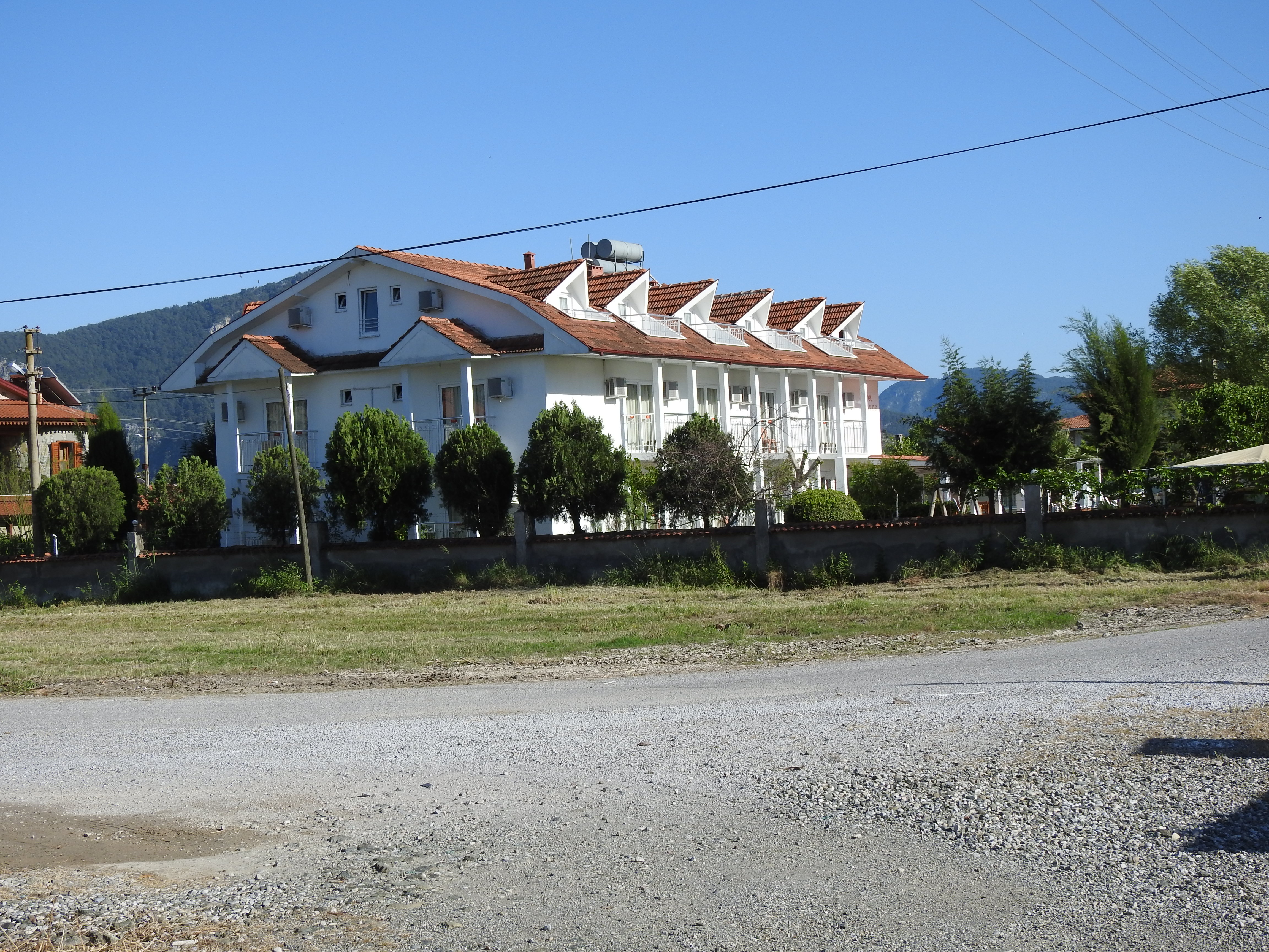 YAVUZ HOTEL 6/37