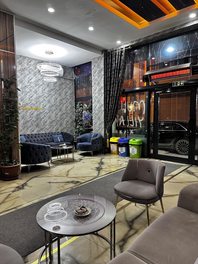 Comfort Suites Hotel 36/50