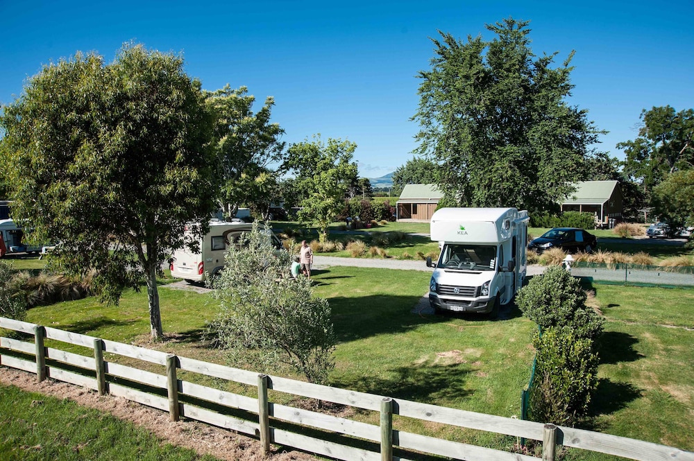 Martinborough Top 10 Holiday Park 26/35