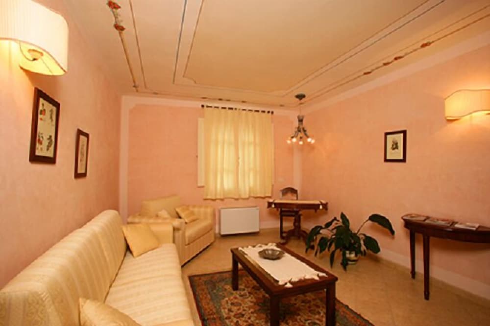 Melograno B&B 12/28