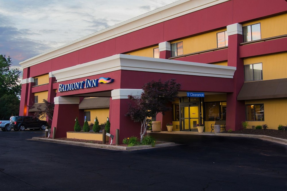 Days Inn by Wyndham Fort Smith 1/29