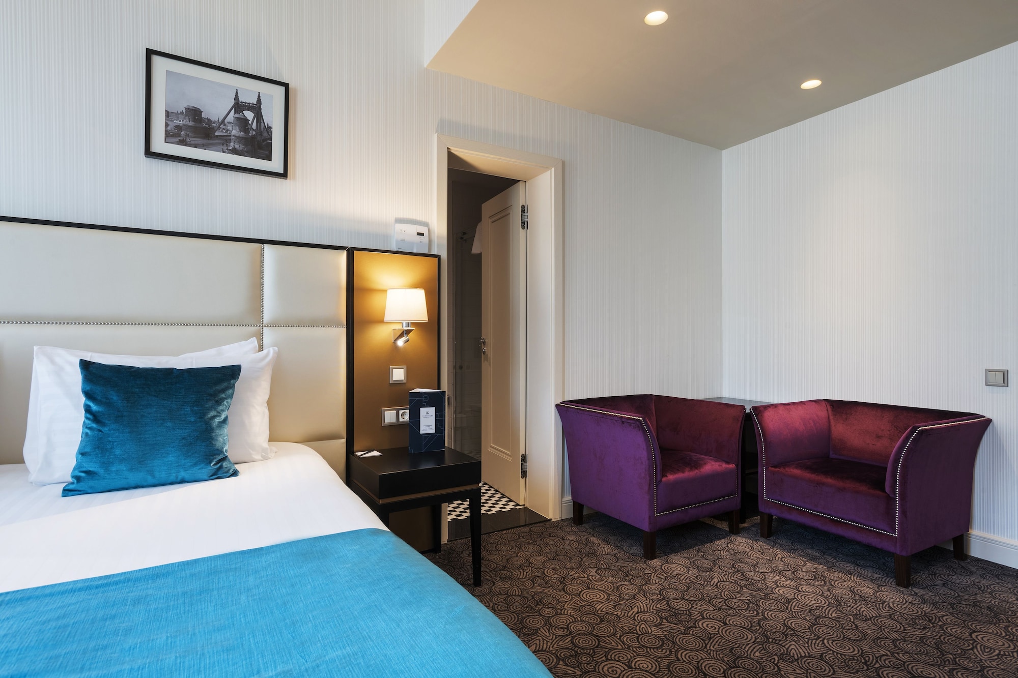 غرفة سوبيريور بسريرين منفصلين، Eurostars Danube Budapest 3/4