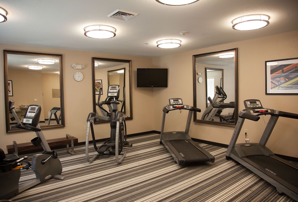 CANDLEWOOD SUITES ALEXANDRIA 17/41