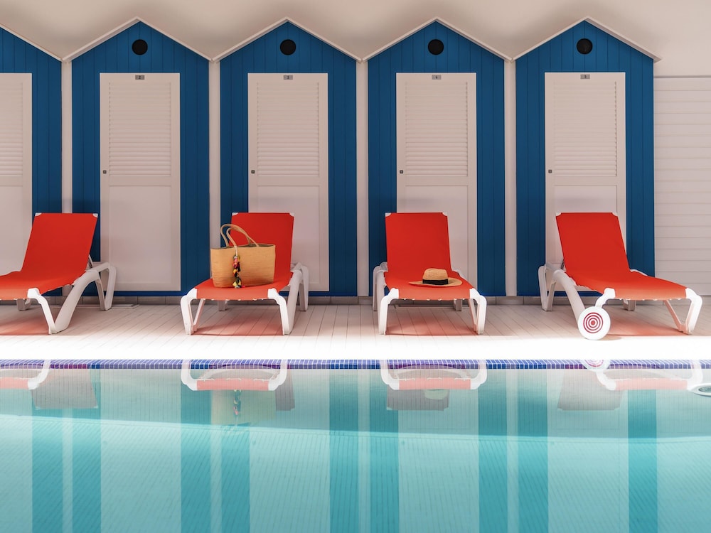 IBIS STYLES SAINT GILLES CROIX DE VIE 38/77