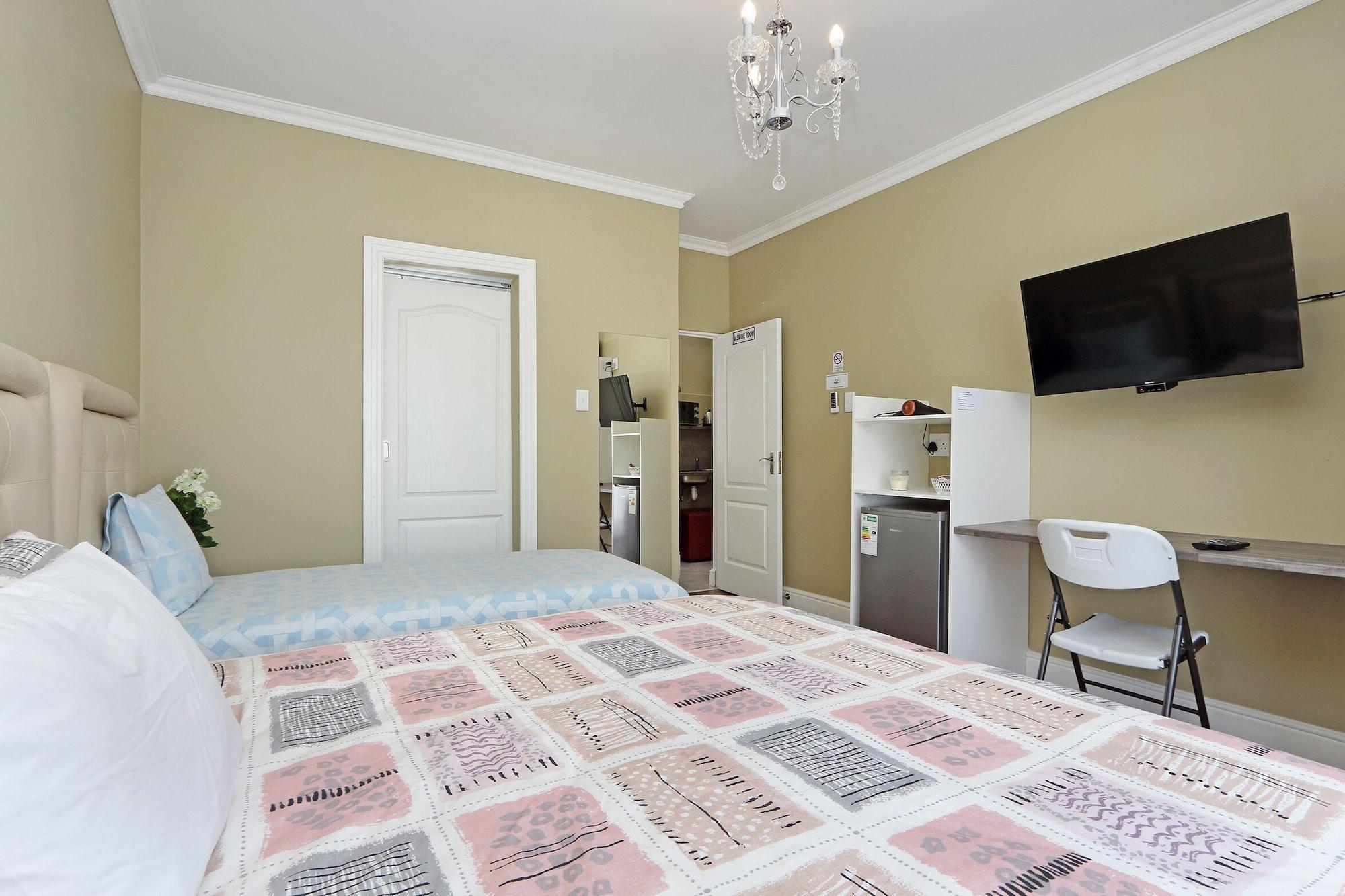 Camdene Guesthouse 7/49