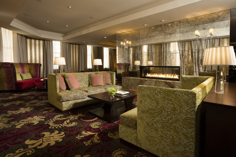 Kimpton Hotel Monaco Baltimore Inner Harbor 49/82