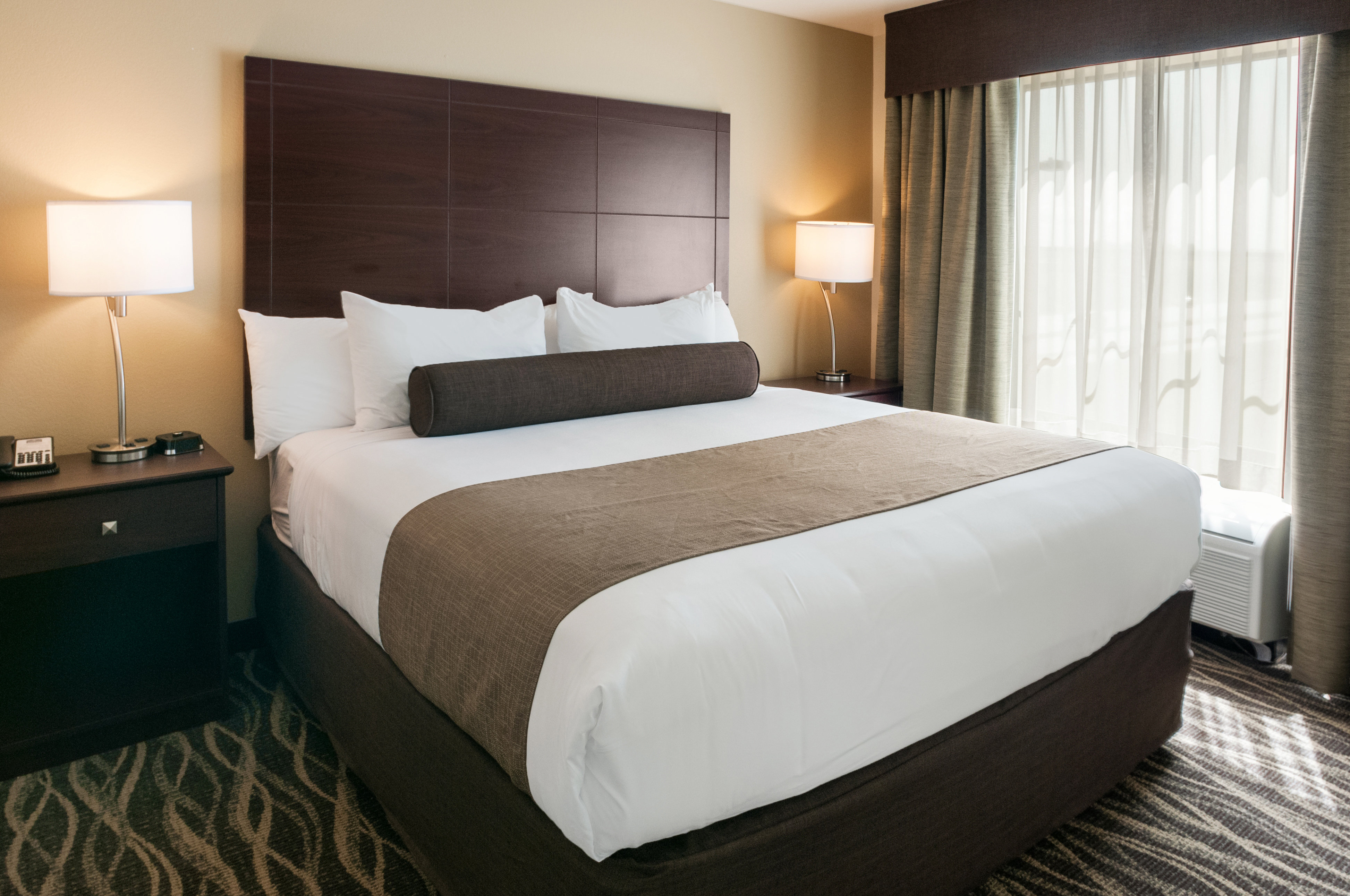 Cobblestone Hotel & Suites - Appleton International Airport 21/62