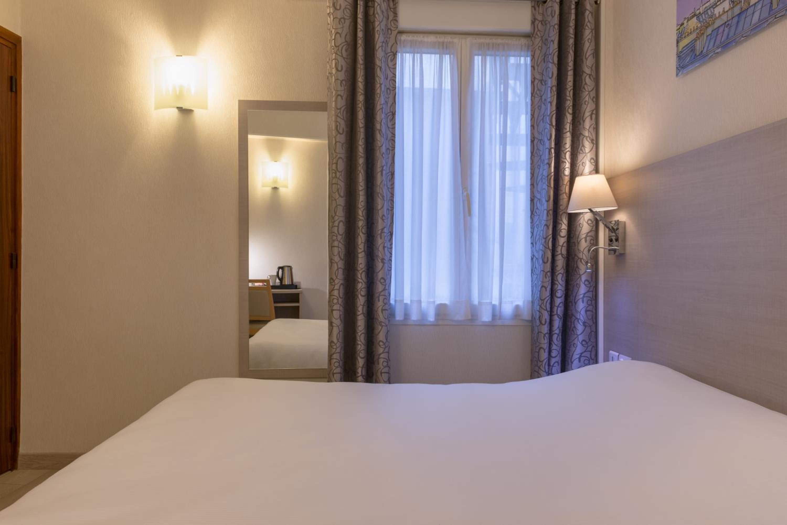 Louest Hotel 23/50
