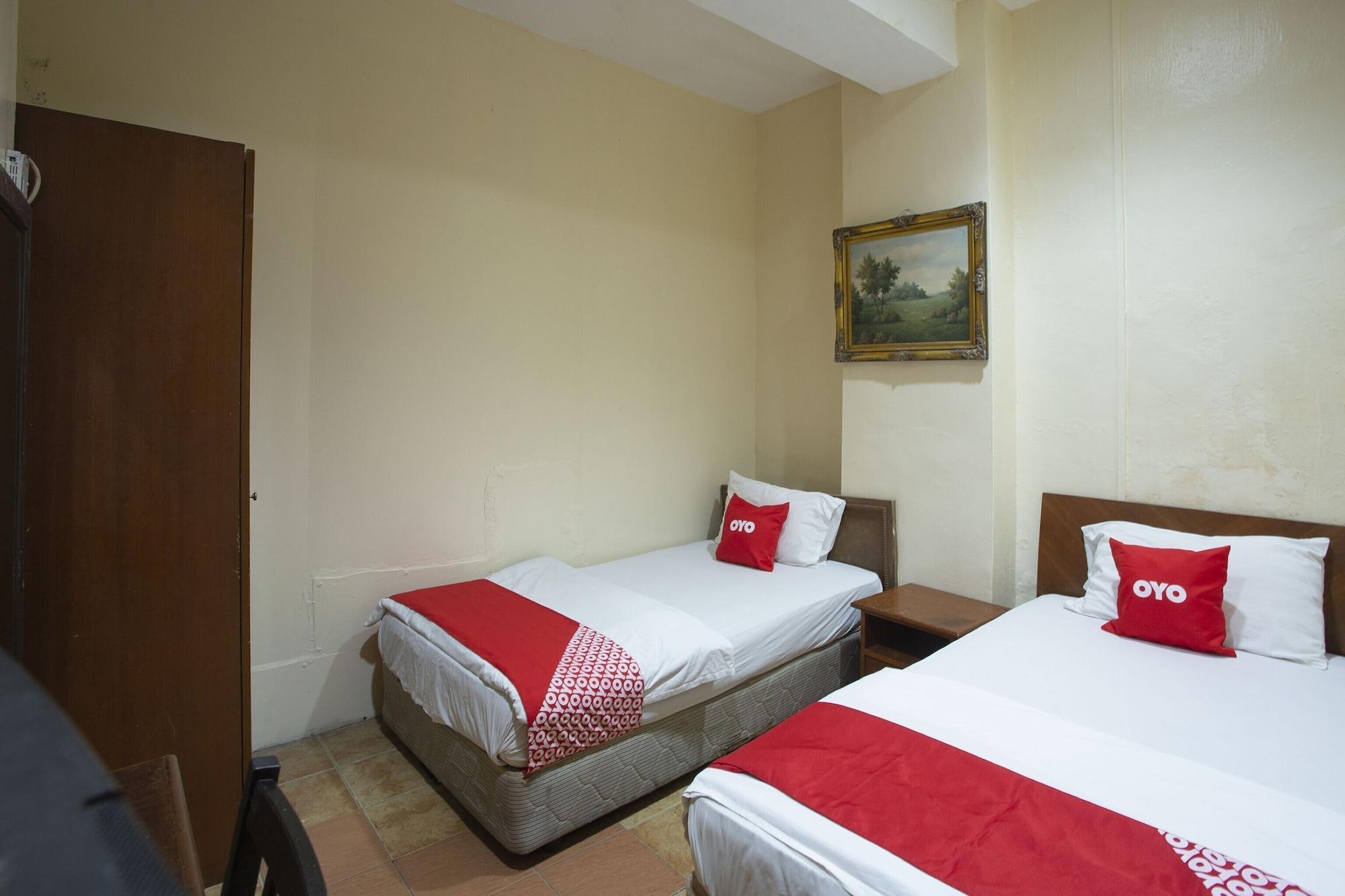 SPOT ON 90137 Casavilla Hotel Pudu 7/50