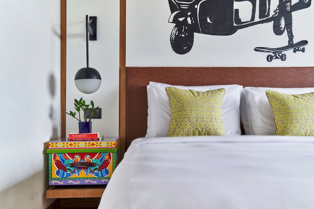 Hyatt Centric Mg Road Bangalore 24/72
