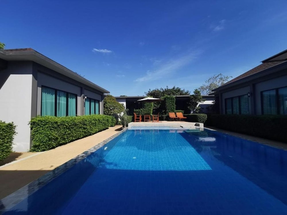 Baan Mee Phuket 46/55