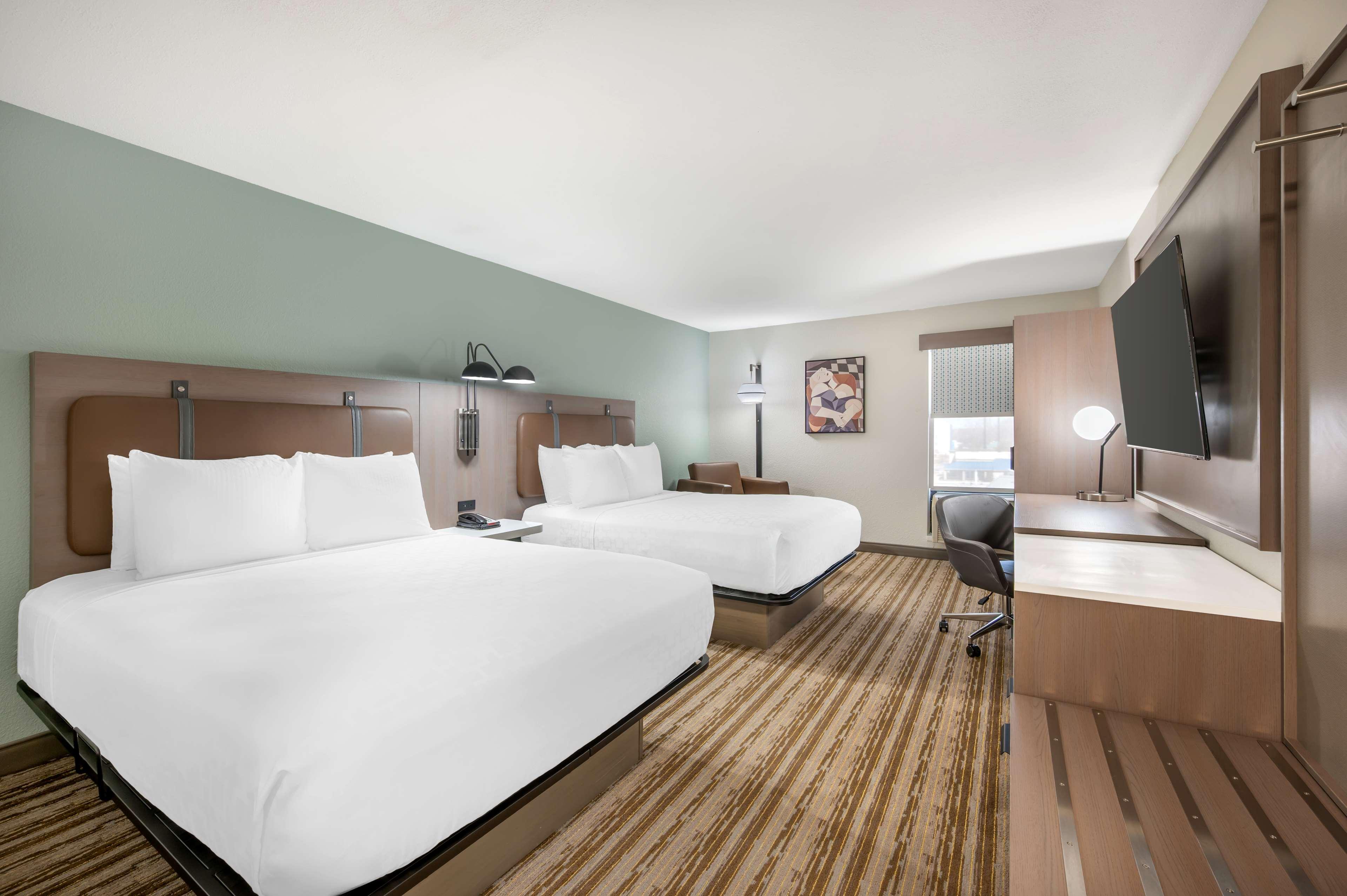 Room, 2 Queen Beds