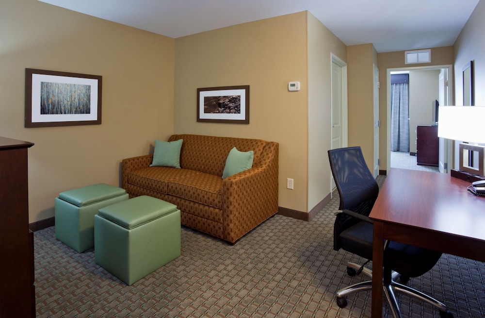 Grandstay Hotel And Suites Morris 30/52