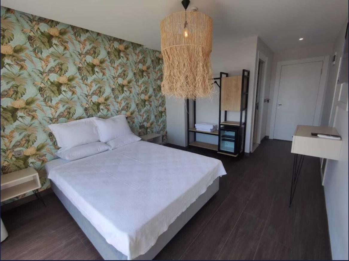 Eva Otel Cesme 8/30