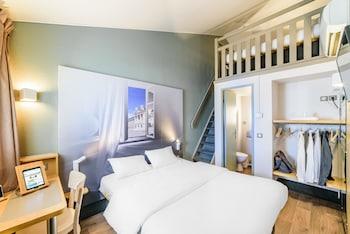 ROOM, QUADRUPLE, ACCESSIBLE