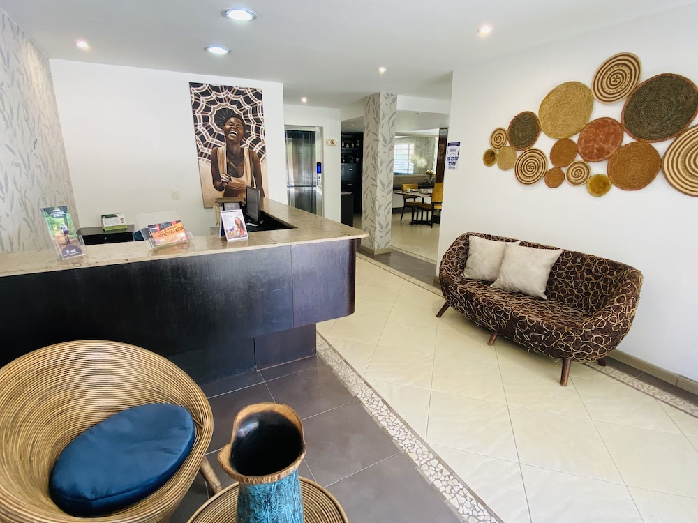 Hotel Retiro 84 By Mij Hotels 7/50