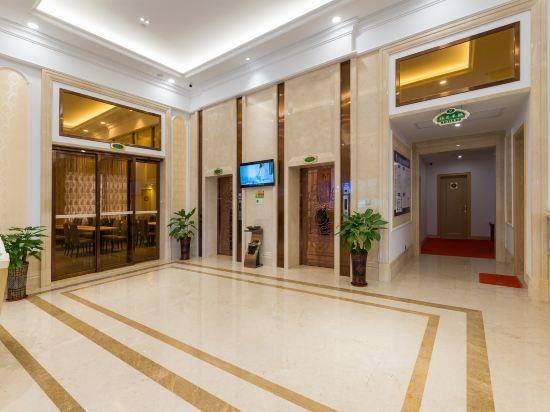 Vienna International Hotel (Dongguan Songshan Lake Guanzhang Road) 9/24
