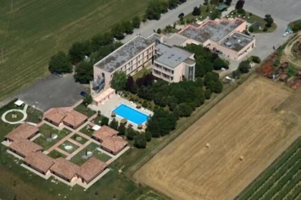 Hotel Giannina 32/42