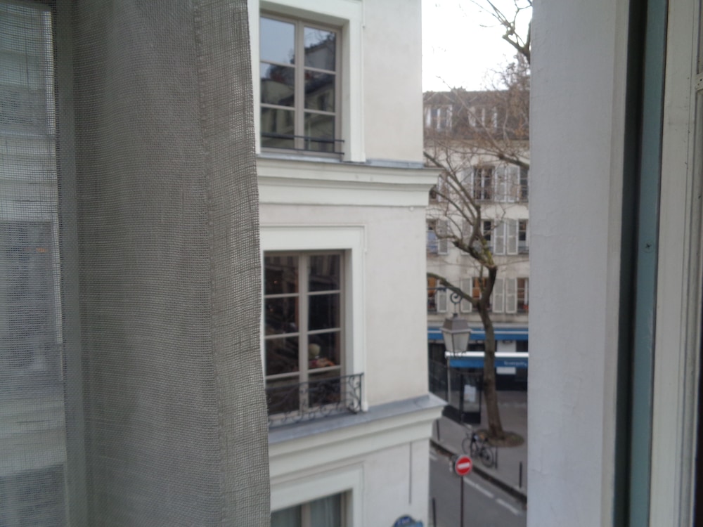 Hôtel Les Degrés De Notre Dame 8/50