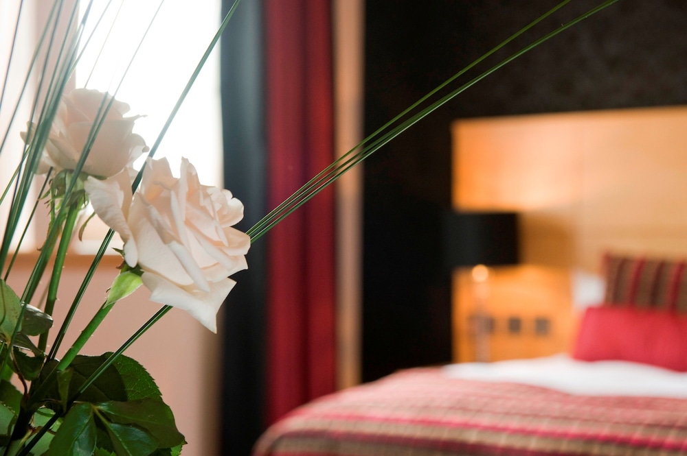Carlton Hotel 28/61