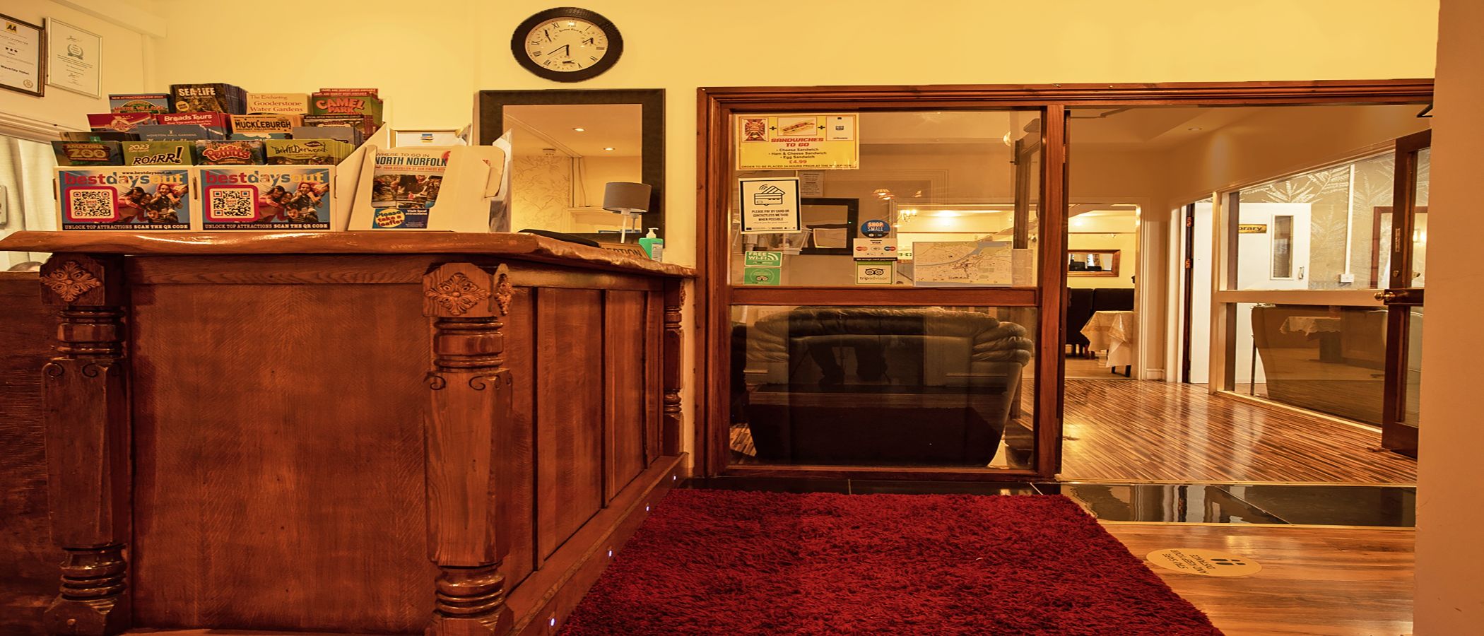 The Waverley Hotel 8/38