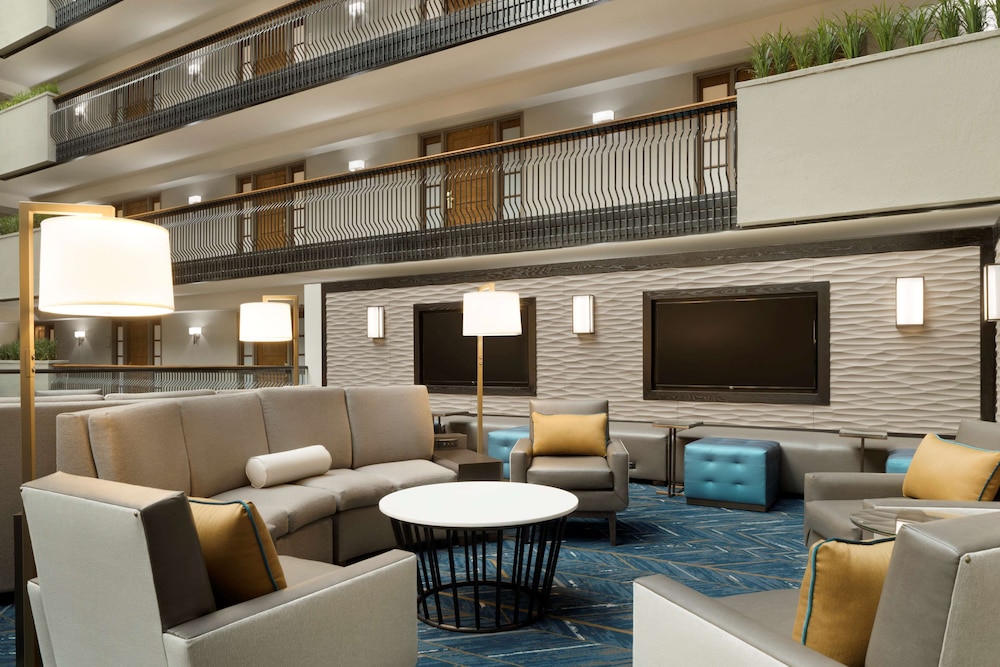 Embassy Suites Columbus 41/68