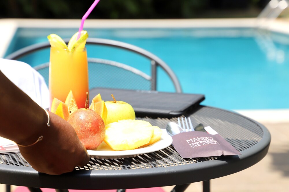 Ibis Styles Abidjan Marcory 33/65