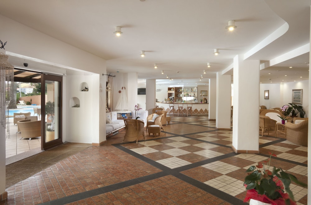 grand hotel corallaro