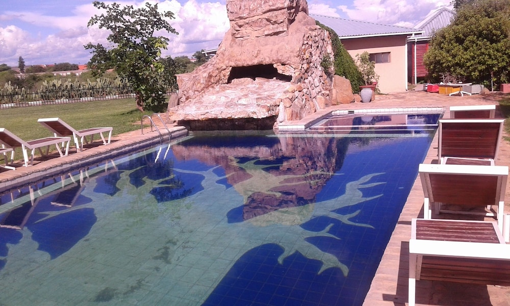 Adansonia Hotel 12/34