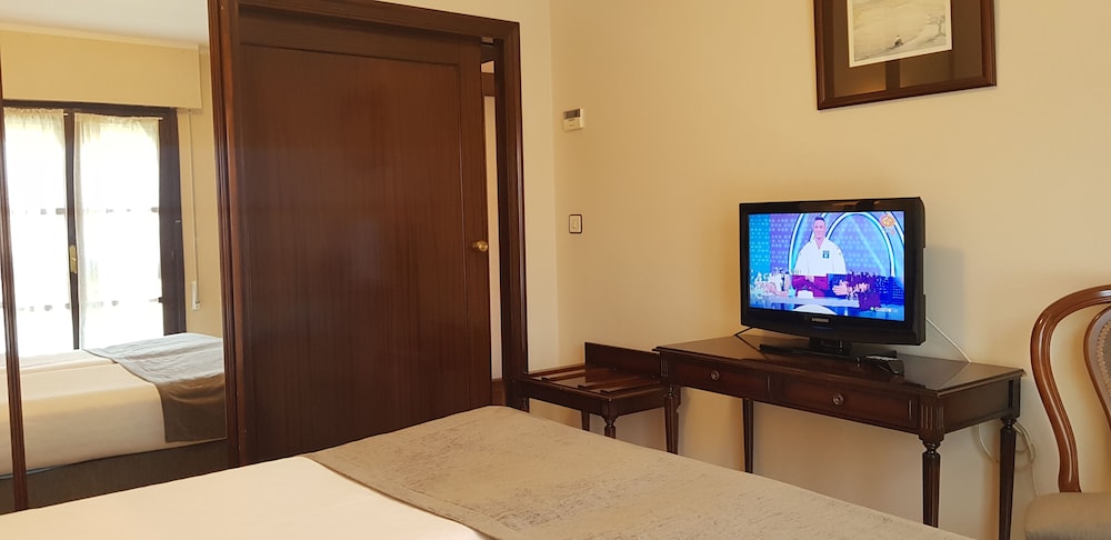 Gran Hotel Paraiso 12/65