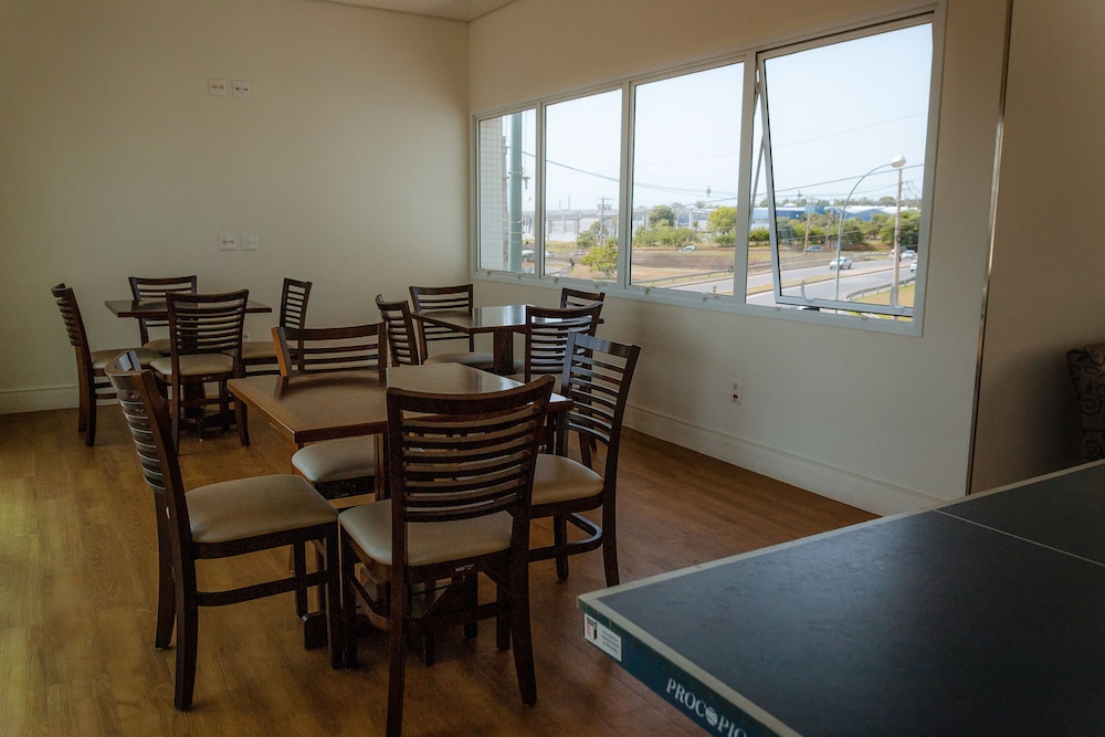 Porto Feliz Executive Hotel 36/50