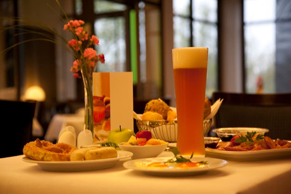 Sorat Insel-Hotel Regensburg 15/50