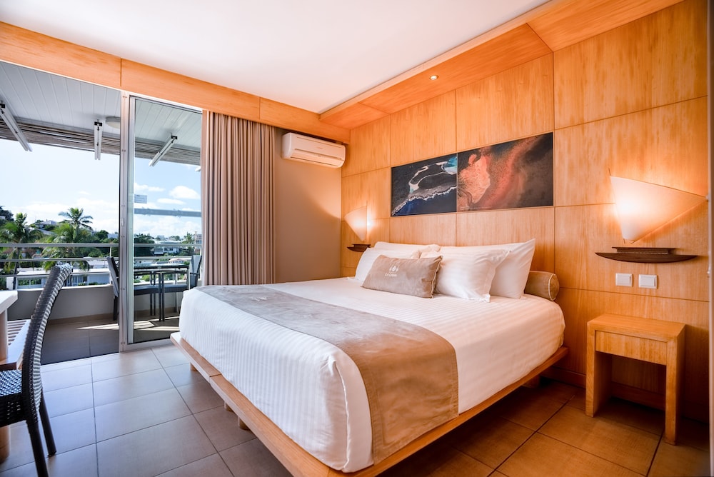 1 Bedroom, Apartment, King Bed, Sofa, Allergy Friendly