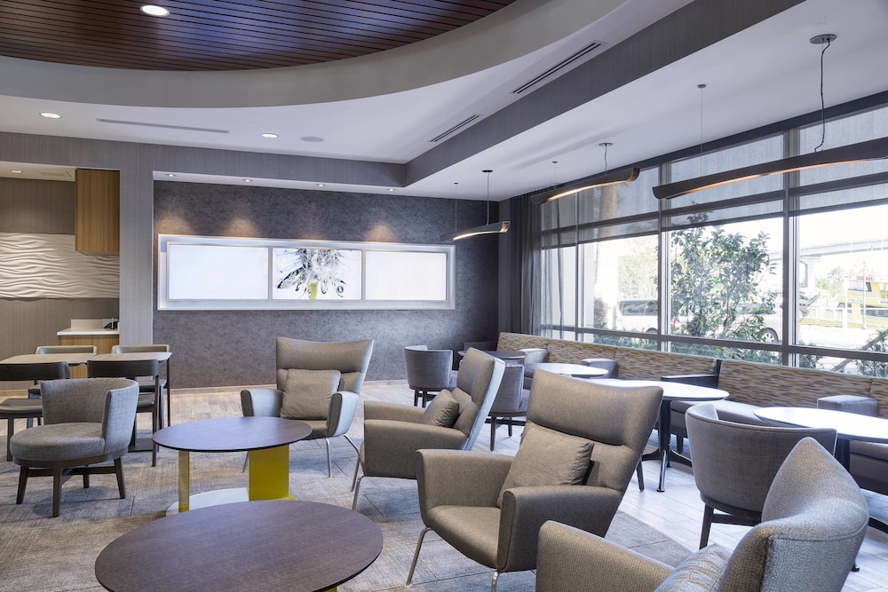SpringHill Suites Orange Beach at The Wharf 41/66