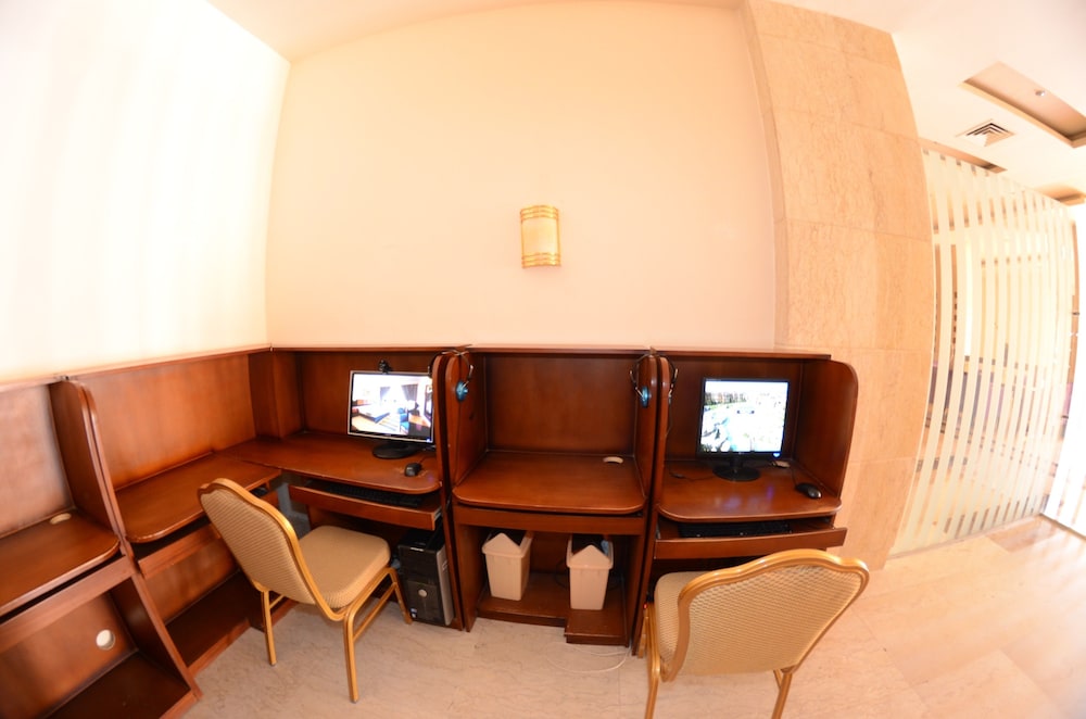 Rehana Royal Beach Resort and Spa 44/68