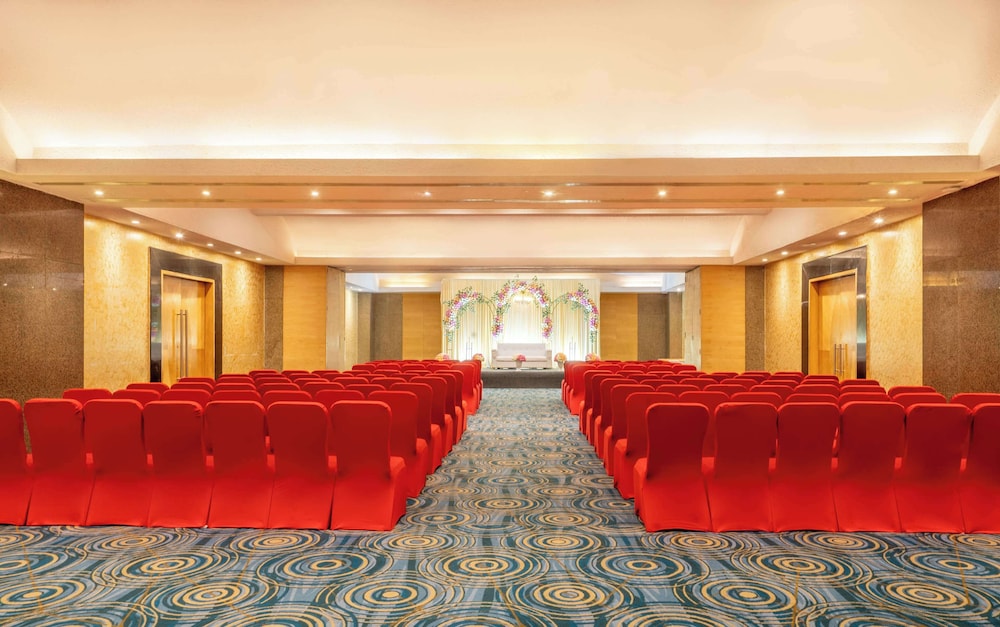 Park Plaza Chennai Omr 5/72