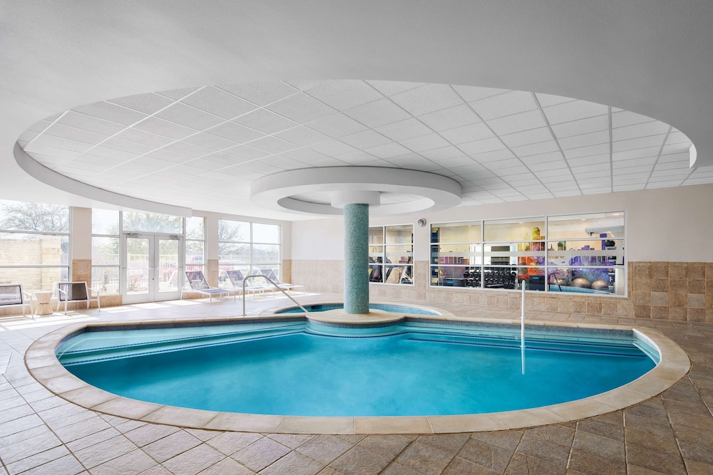 Hilton Garden Inn Dallas Richardson 32/70