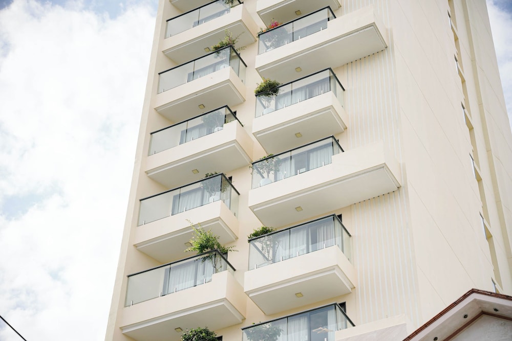 Elite Hotel Nha Trang 1/50