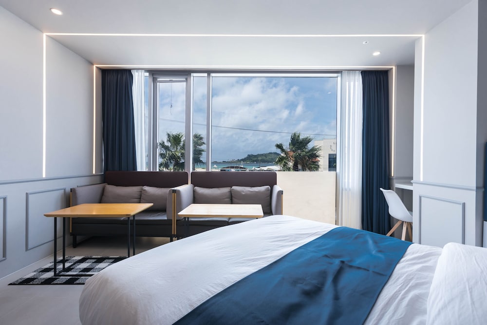 Bluespring Boutique Hotel 14/50