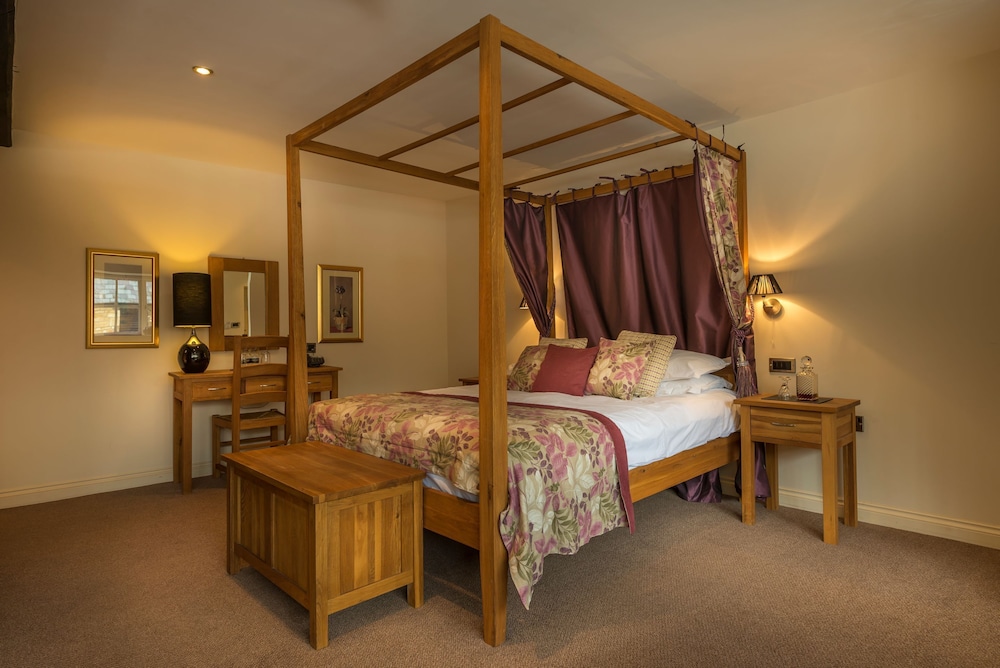 The White Hart Royal Hotel 30/71