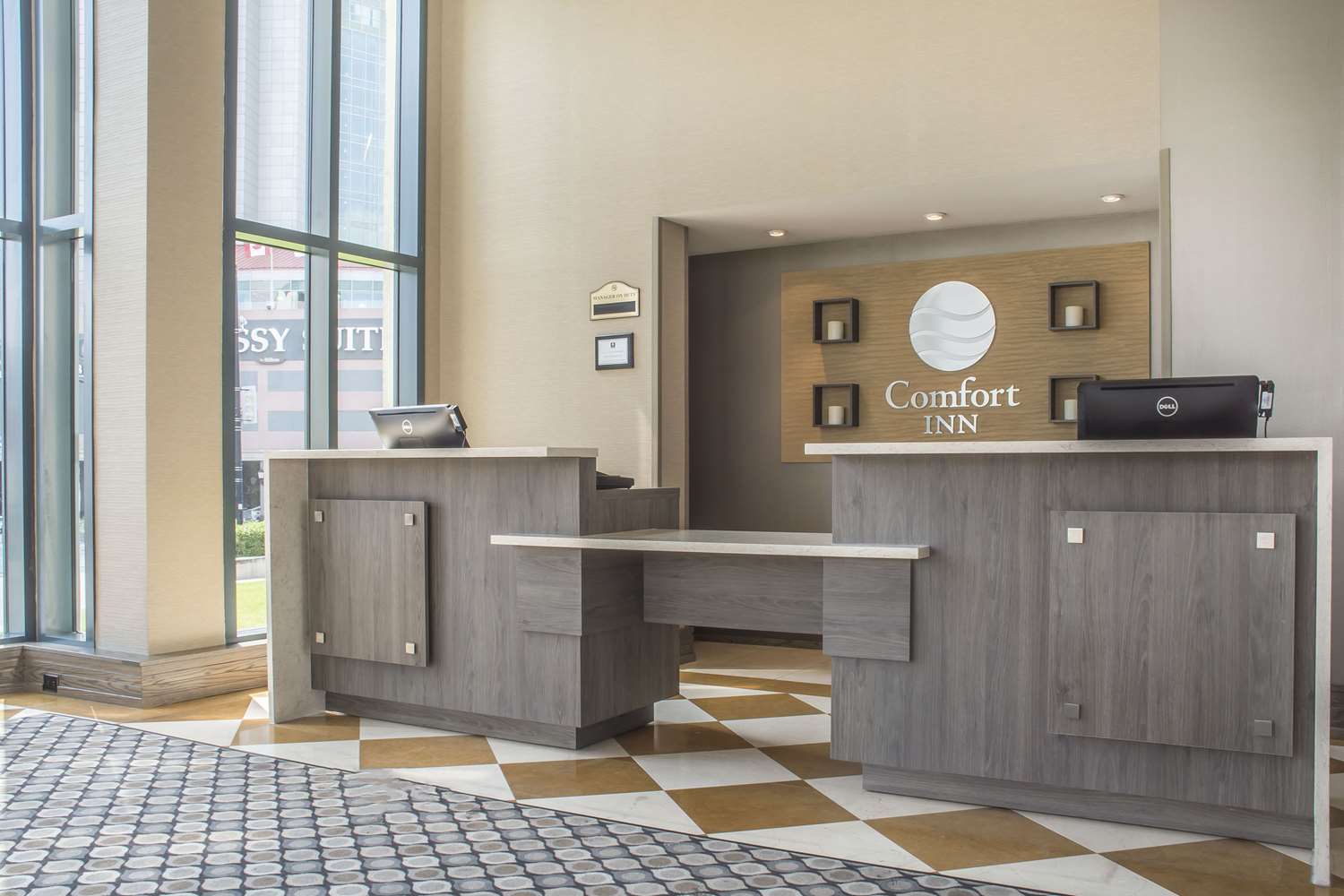 Comfort Inn Fallsview Niagara 6/37