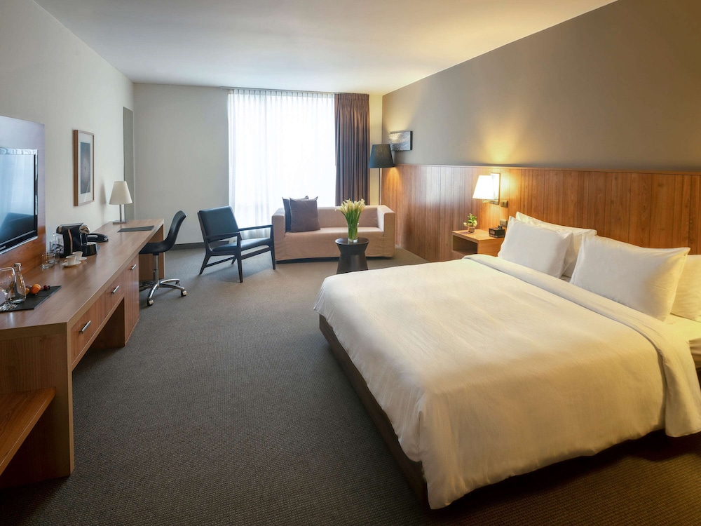 Pullman Lima San Isidro 12/49