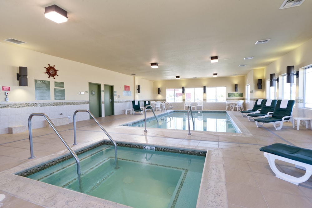 Holiday Inn & Suites Barstow 24/48